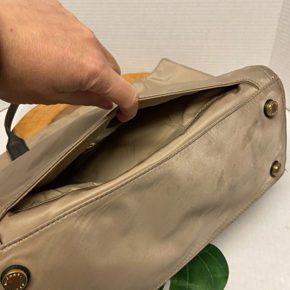 Michael Kors Travel Suitcase Bag - Picture 3 of 11